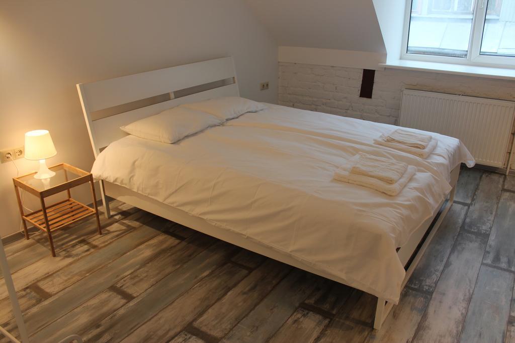 Three-Bedroom Apartment On Peldu 19 Riga Exteriör bild